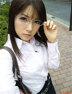 14岁mm,很详细的肉肉床文过程片段