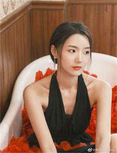 qq唯美女生头像,MELODY电影在线无删减