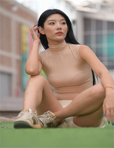 《花蝴蝶看日本片》